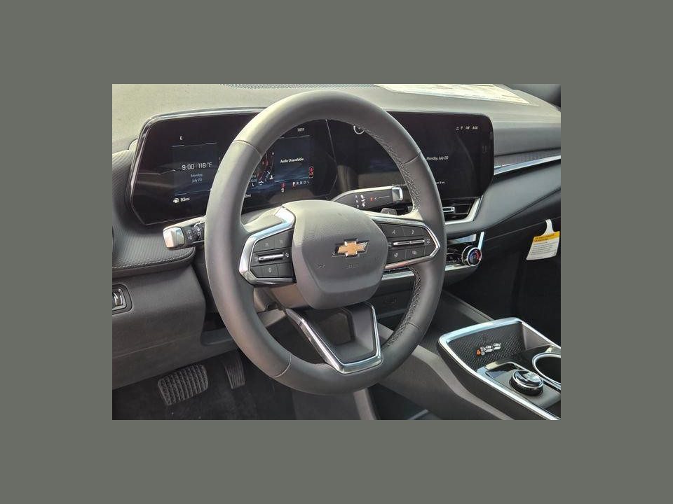 2027 Chevrolet Equinox FWD LT