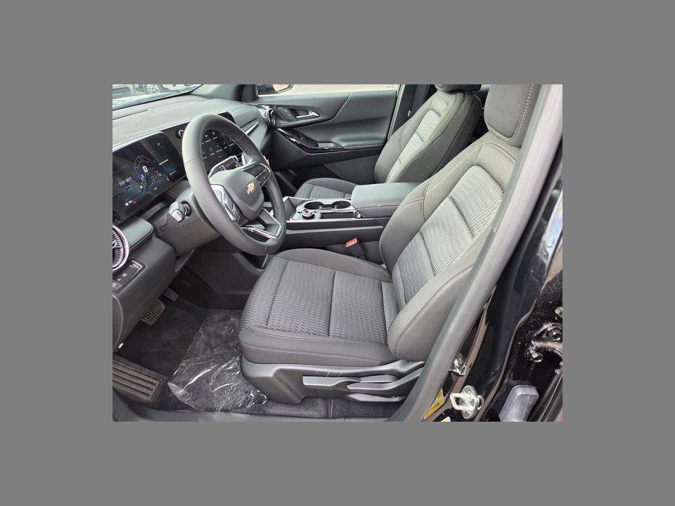 2027 Chevrolet Equinox FWD LT