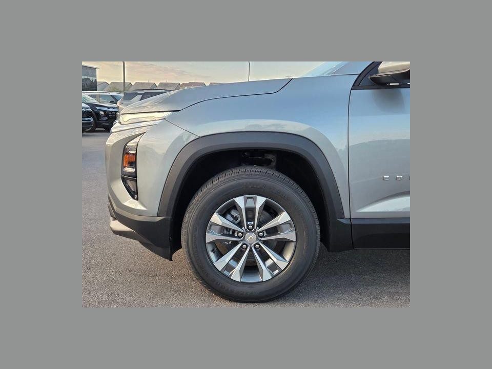 2027 Chevrolet Equinox FWD LT