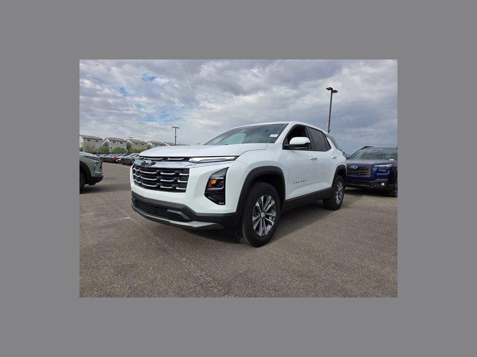 2027 Chevrolet Equinox FWD LT