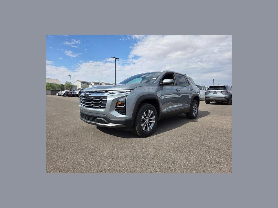 2027 Chevrolet Equinox FWD LT