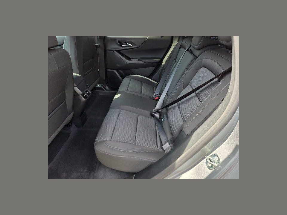2027 Chevrolet Equinox FWD LT