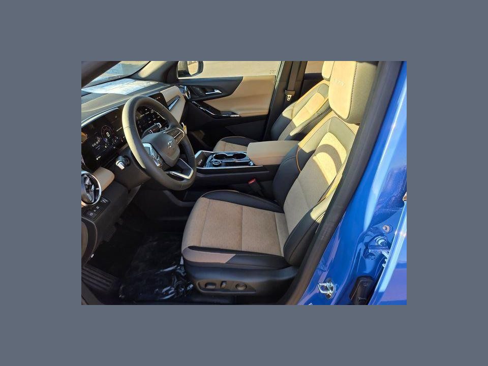 2027 Chevrolet Equinox FWD ACTIV