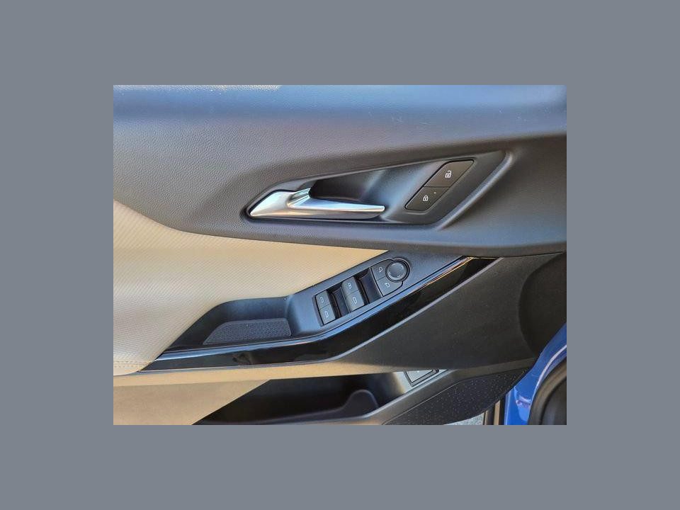 2027 Chevrolet Equinox FWD ACTIV