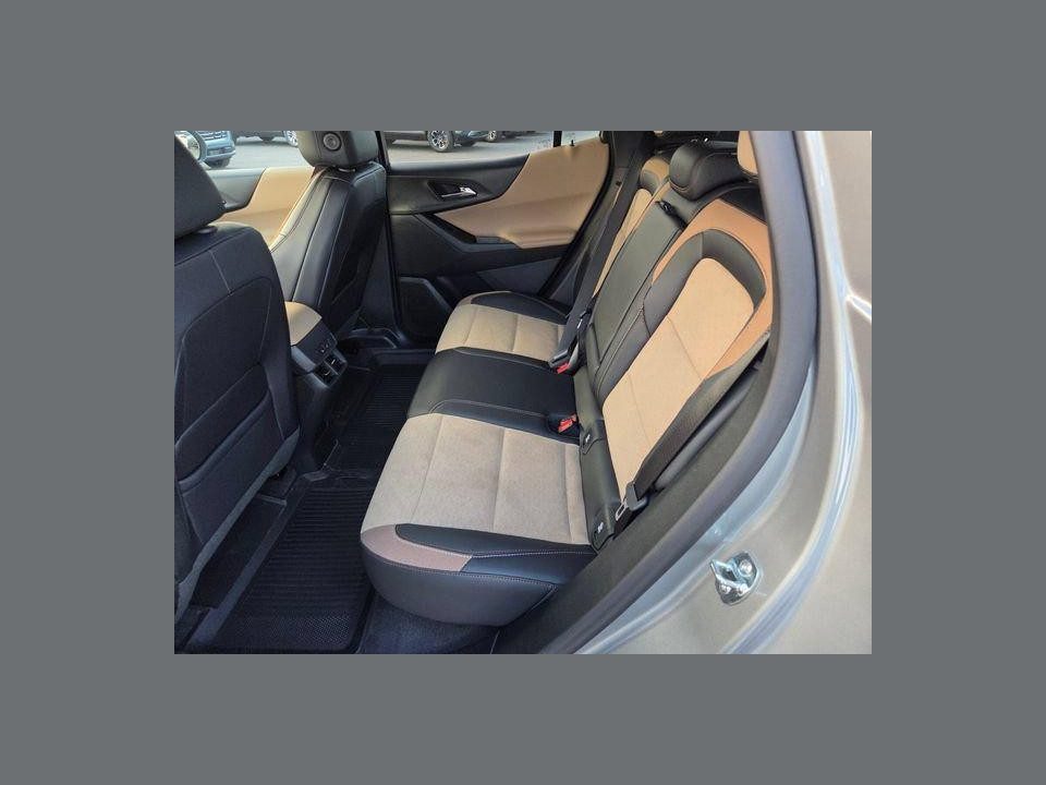 2027 Chevrolet Equinox FWD ACTIV