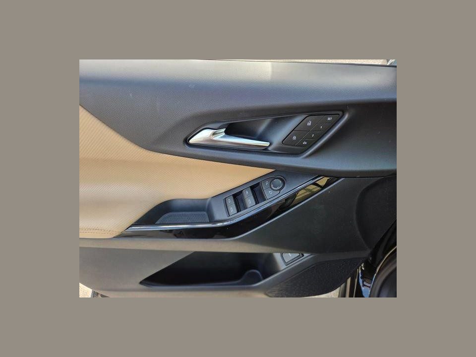 2027 Chevrolet Equinox FWD ACTIV