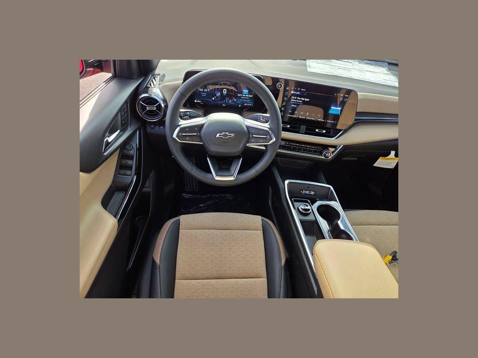 2027 Chevrolet Equinox FWD ACTIV