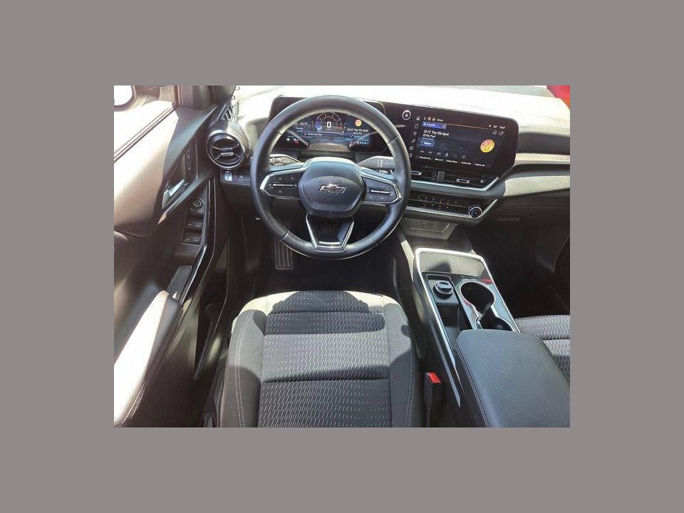 2026 Chevrolet Equinox FWD LT