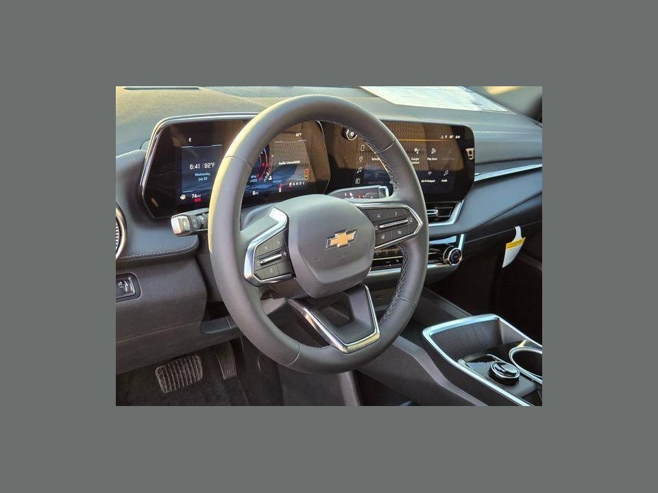 2026 Chevrolet Equinox FWD LT