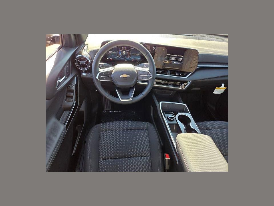 2026 Chevrolet Equinox FWD LT