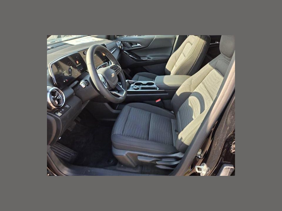2026 Chevrolet Equinox FWD LT