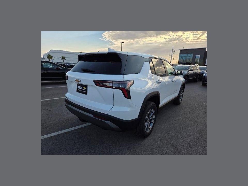 2026 Chevrolet Equinox FWD LT