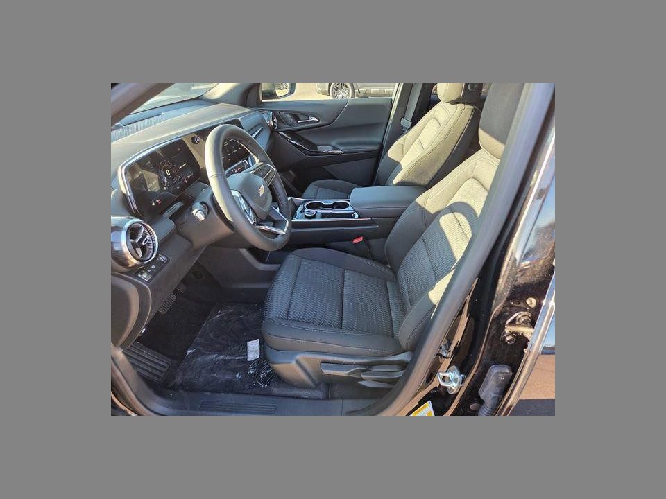 2026 Chevrolet Equinox FWD LT