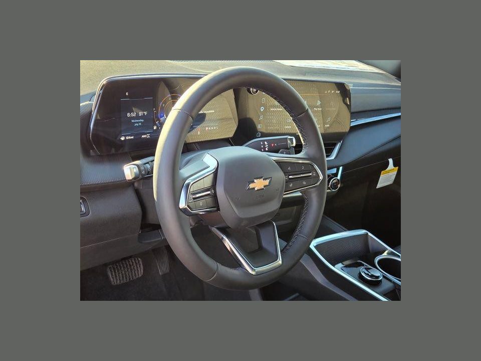 2027 Chevrolet Equinox AWD LT