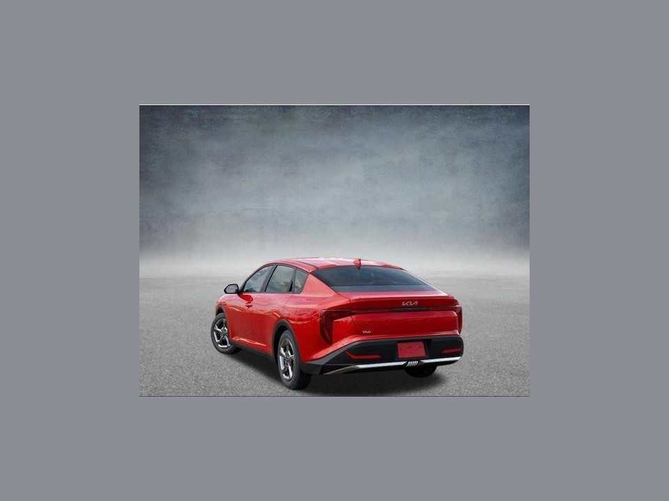 2026 Kia K4 LXS