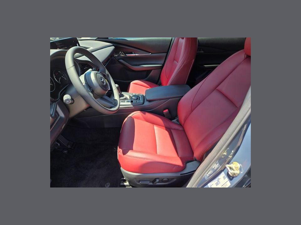 2026 Mazda CX-30 2.5 S Carbon Edition