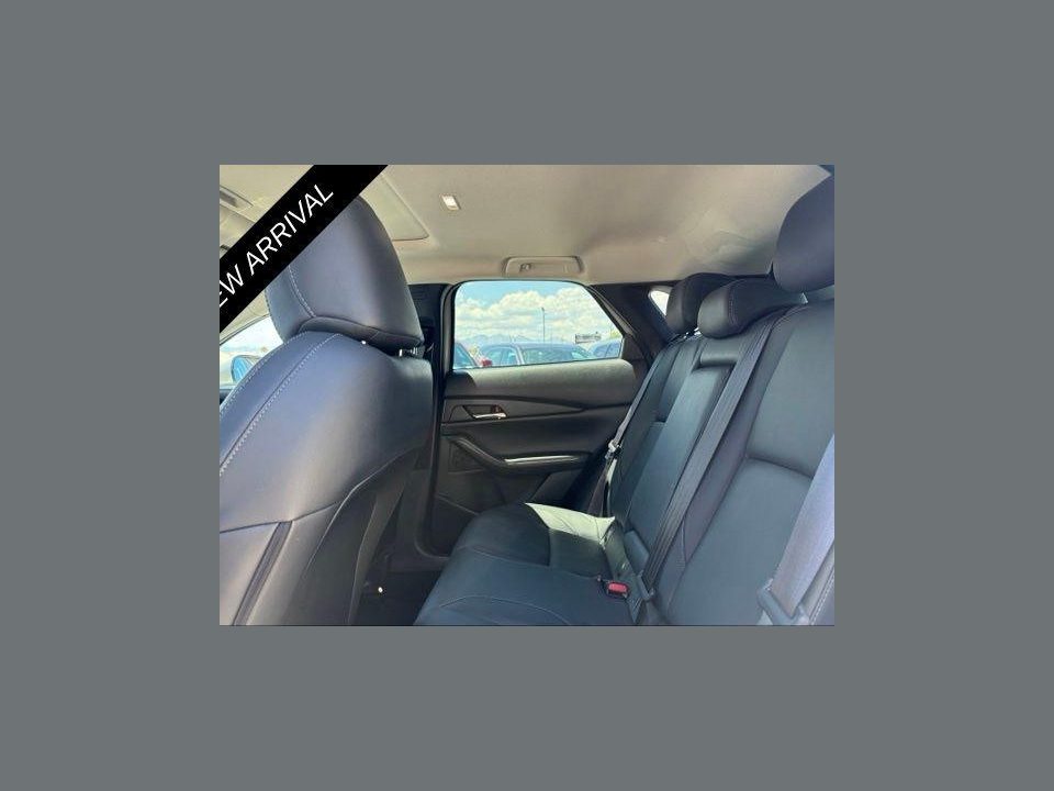 2024 Mazda CX-30 2.5 S Preferred Package
