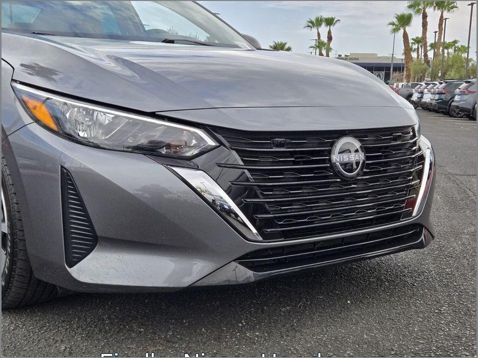 2024 Nissan Sentra SV Xtronic CVT