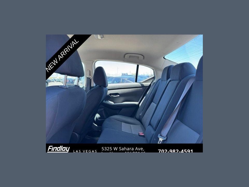 2022 Nissan Sentra SV Xtronic CVT