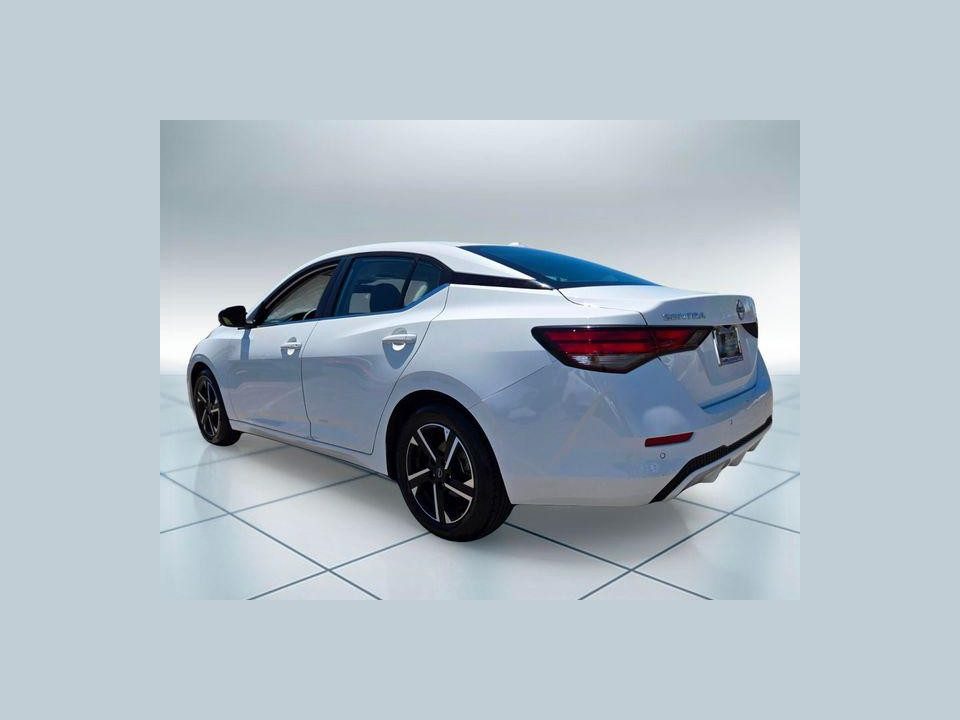 2024 Nissan Sentra SV Xtronic CVT