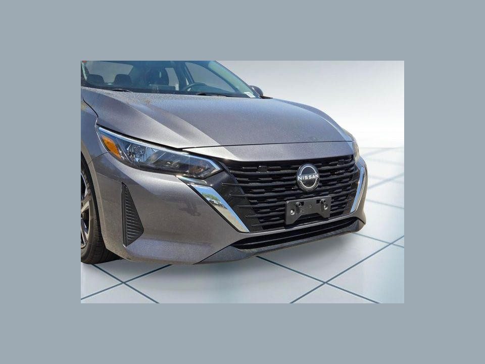 2024 Nissan Sentra SV Xtronic CVT