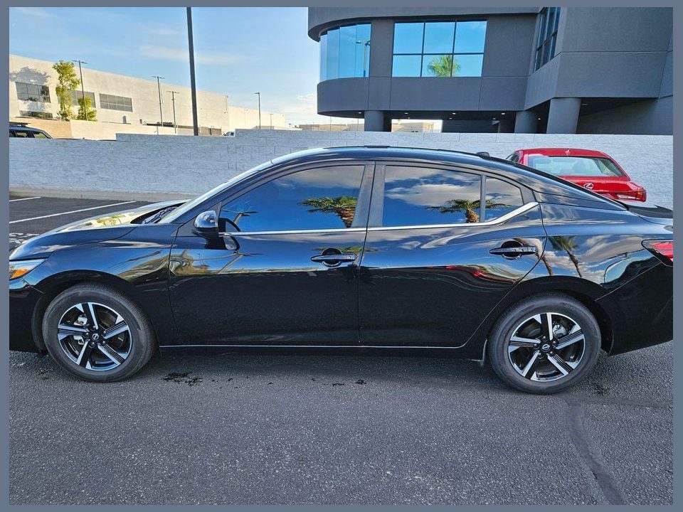 2024 Nissan Sentra SV Xtronic CVT