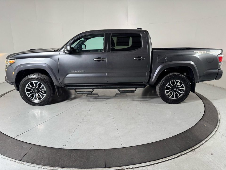 2021 Toyota Tacoma TRD Sport