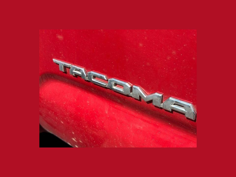 2018 Toyota Tacoma SR5 V6