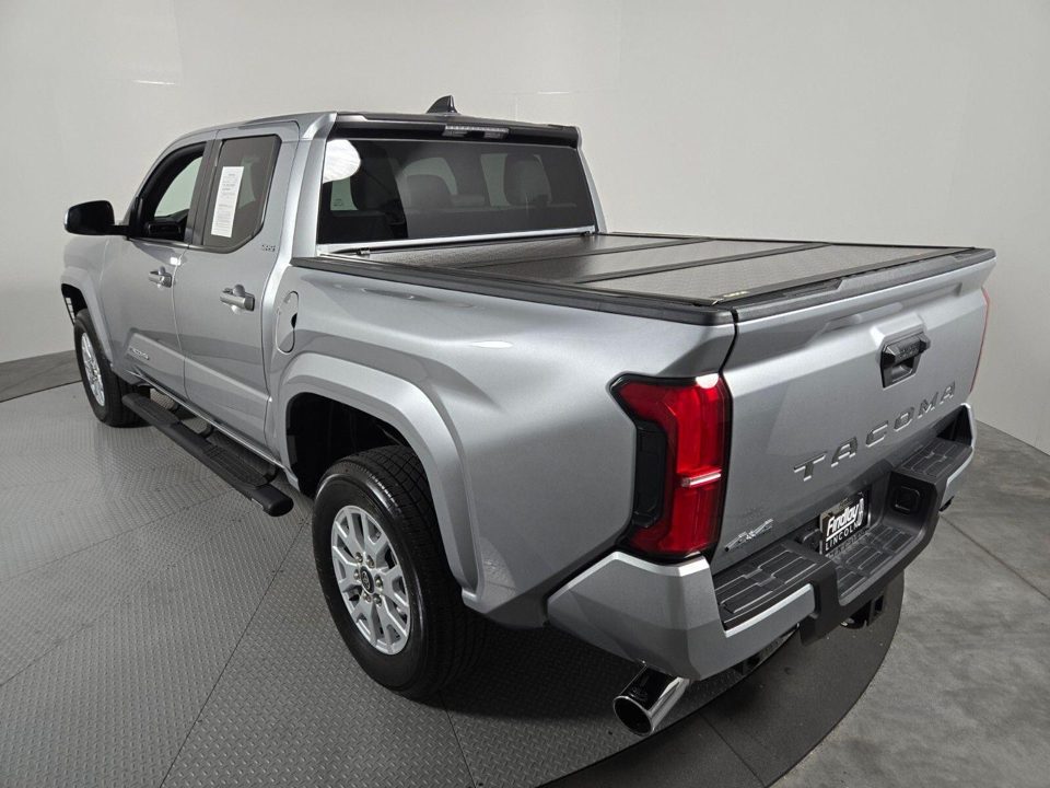 2024 Toyota Tacoma SR5