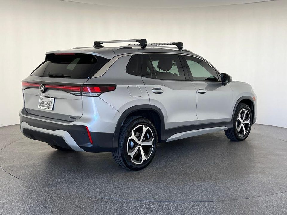 2025 Volkswagen Tiguan 2.0T SE
