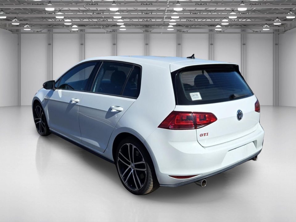2017 Volkswagen Golf GTI SE 4-Door