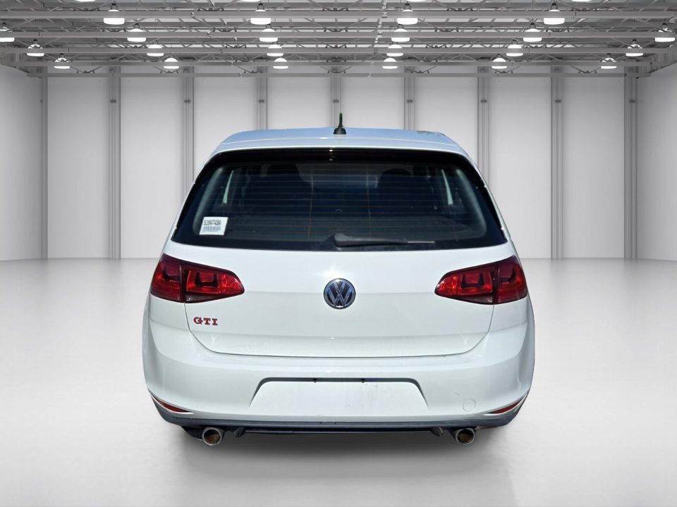2017 Volkswagen Golf GTI SE 4-Door