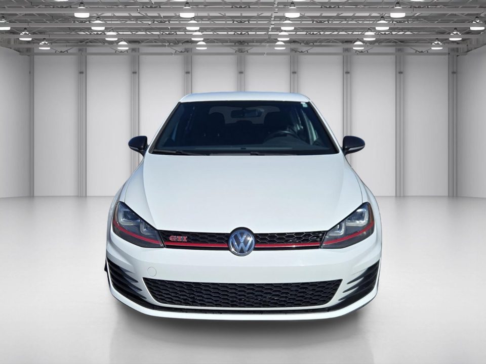 2017 Volkswagen Golf GTI SE 4-Door
