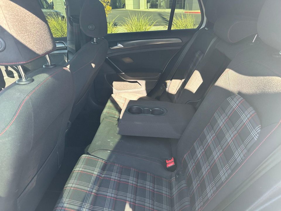 2019 Volkswagen Golf GTI 2.0T S