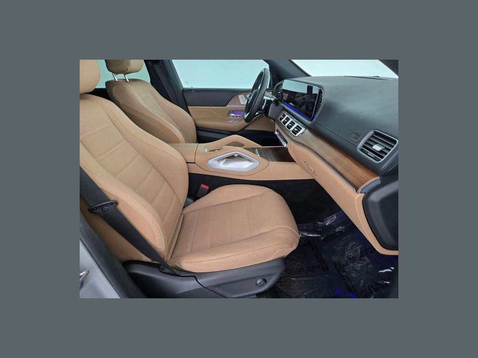 2024 Mercedes-Benz GLS 450 4MATIC