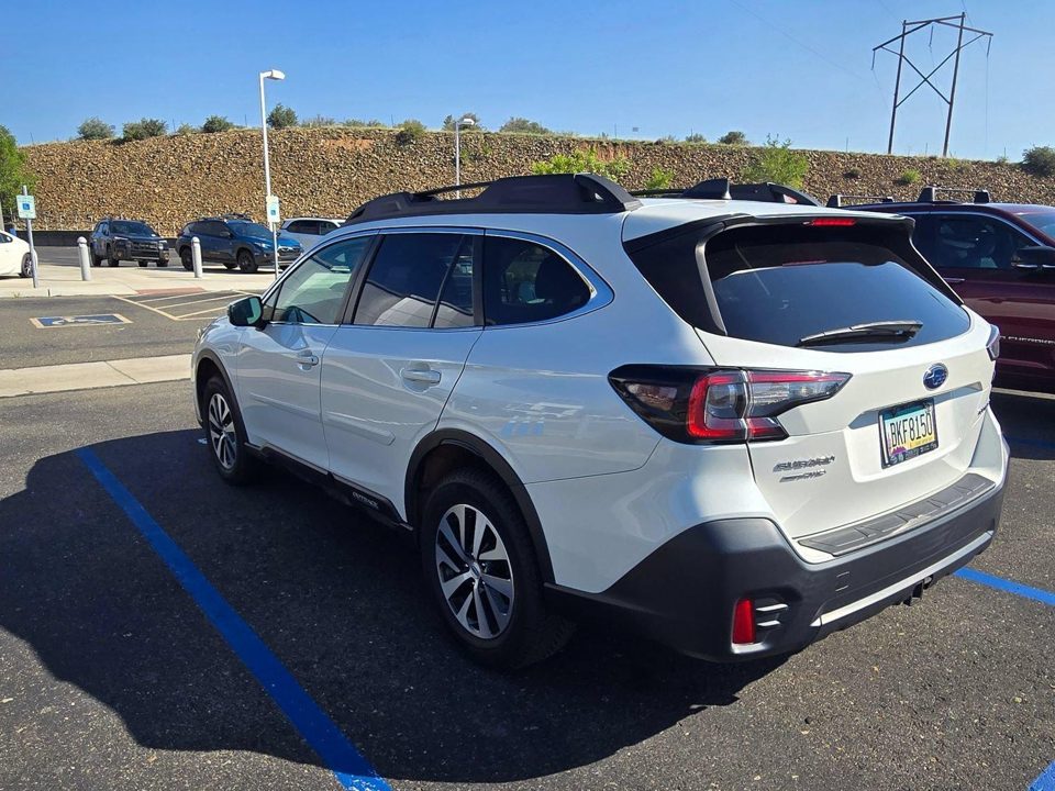 2022 Subaru Outback Premium