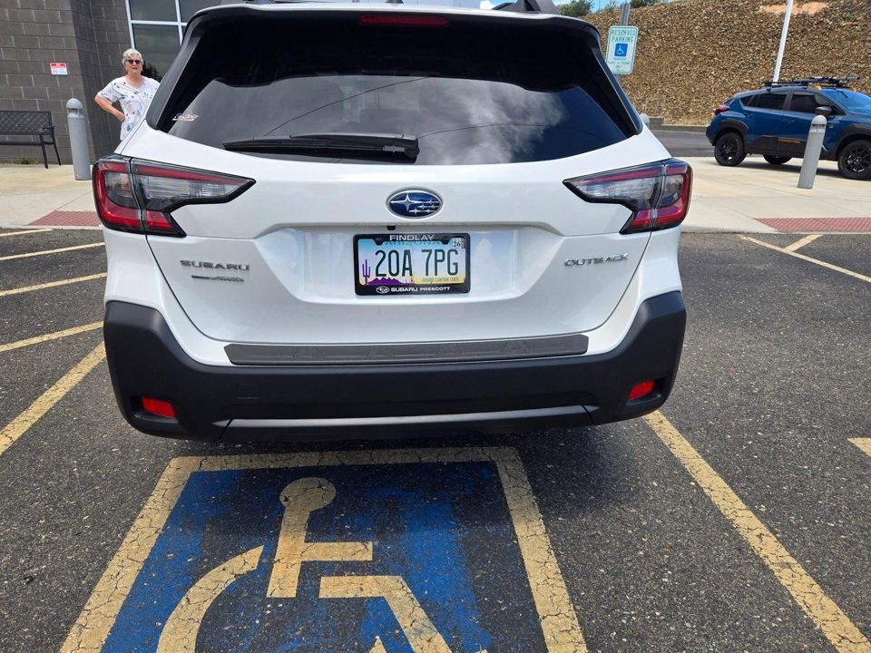 2025 Subaru Outback Premium
