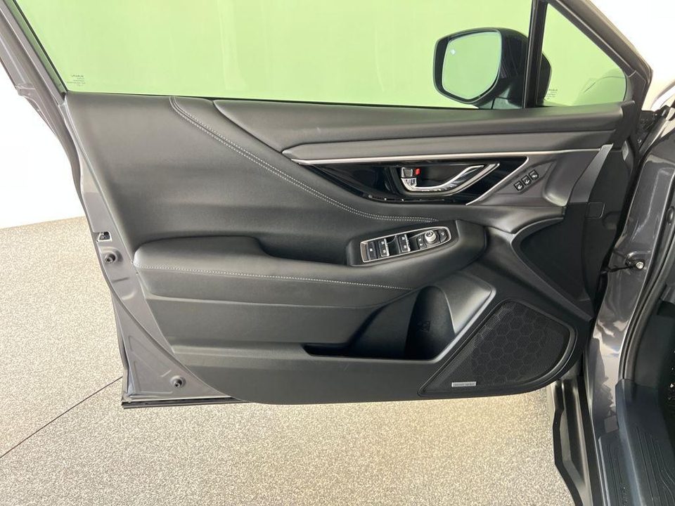 2024 Subaru Outback Touring