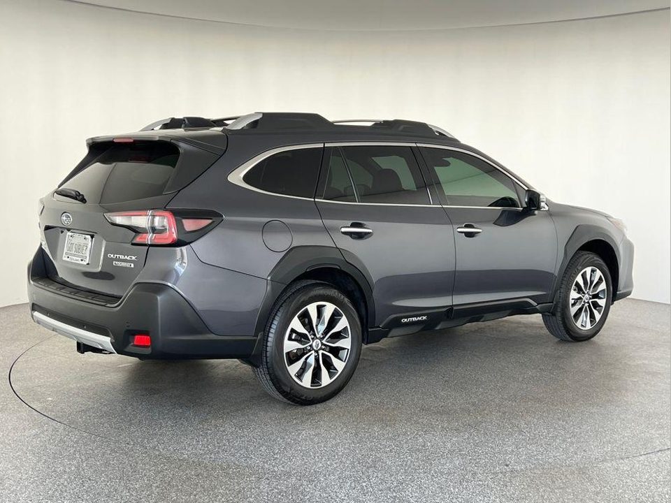 2024 Subaru Outback Touring