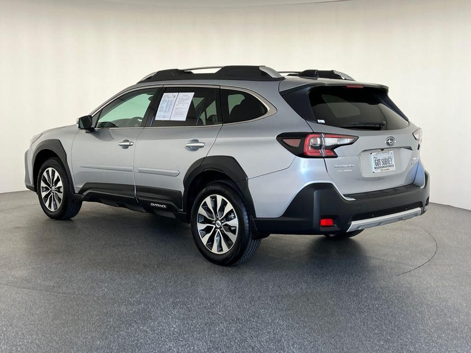 2025 Subaru Outback Touring XT