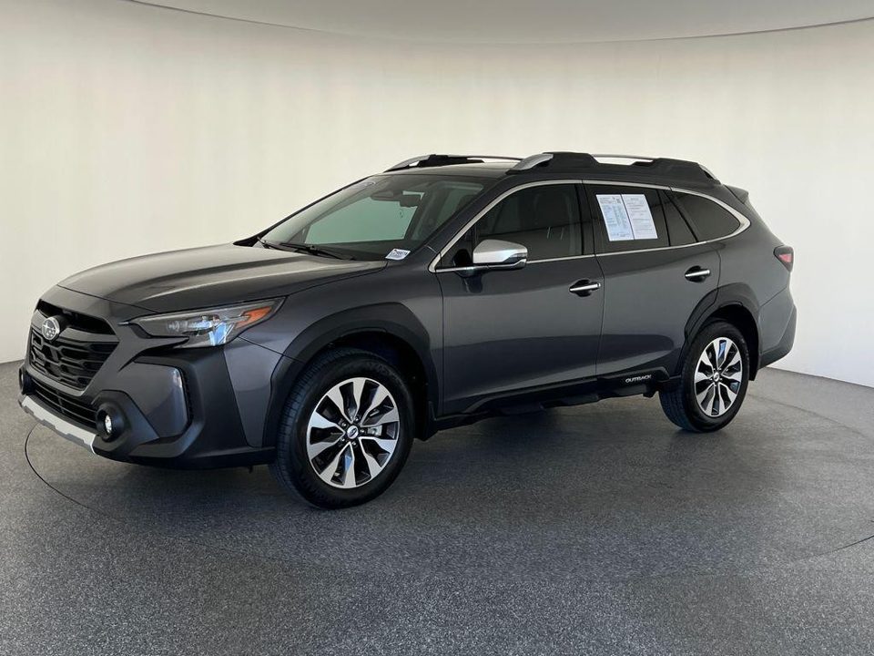 2025 Subaru Outback Touring XT