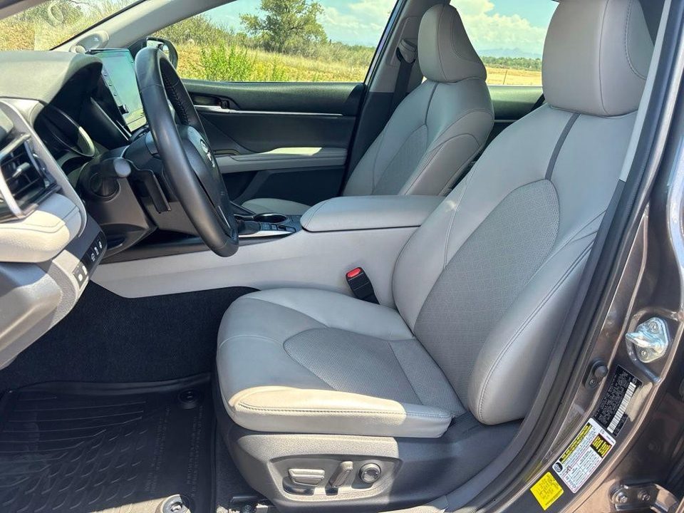 2024 Toyota Camry Hybrid XSE