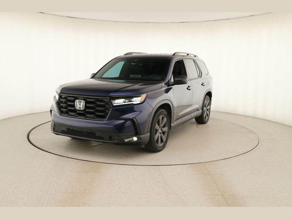 2023 Honda Pilot 2WD Sport