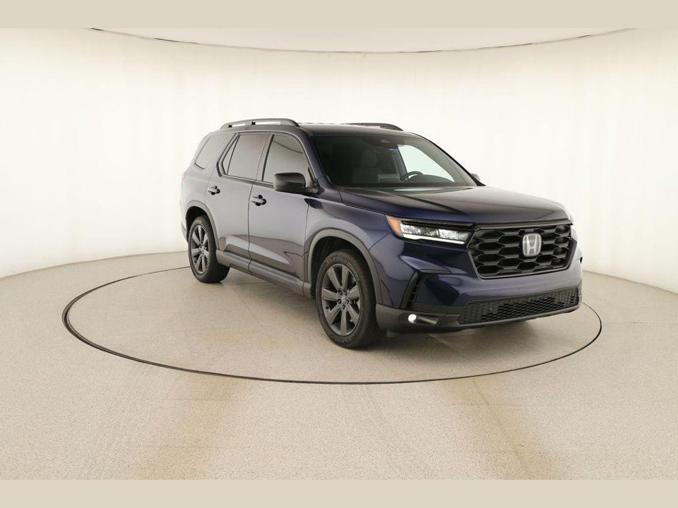 2023 Honda Pilot 2WD Sport