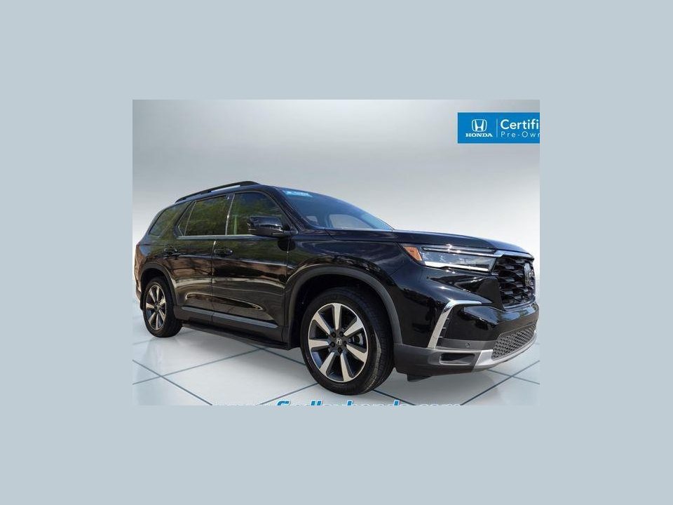 2025 Honda Pilot Touring