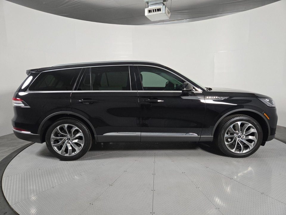 2026 Lincoln Aviator Premiere