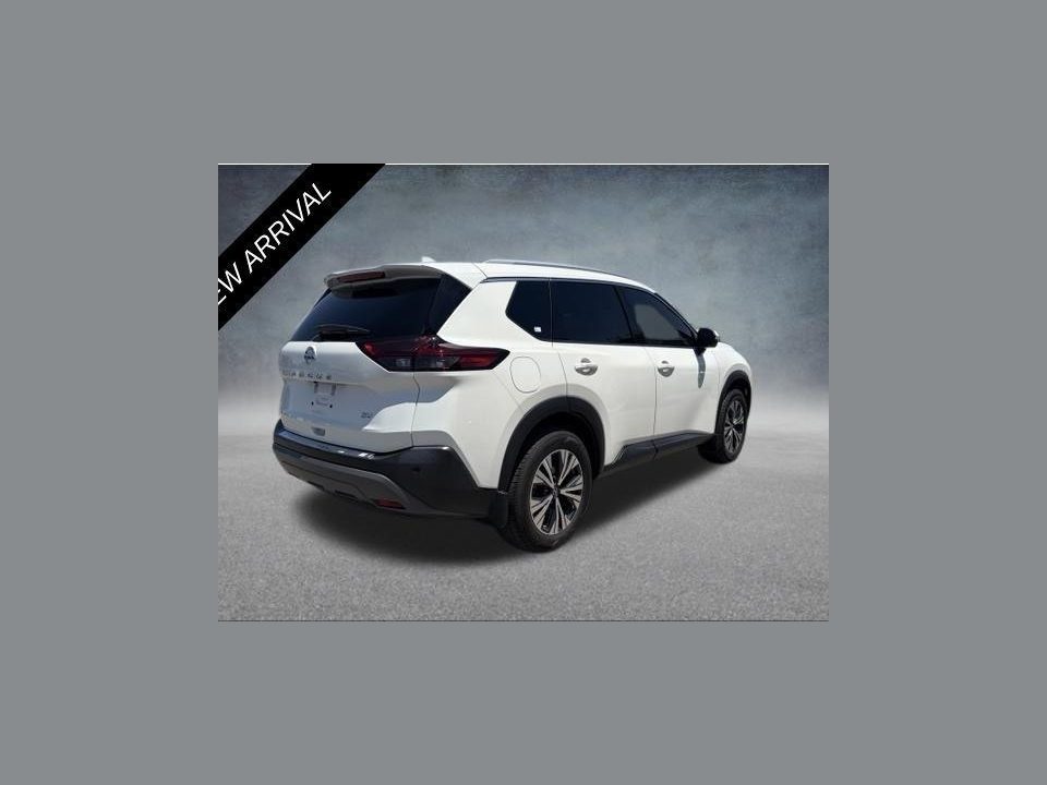 2021 Nissan Rogue SV FWD