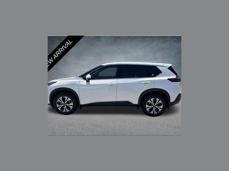 2021 Nissan Rogue SV FWD
