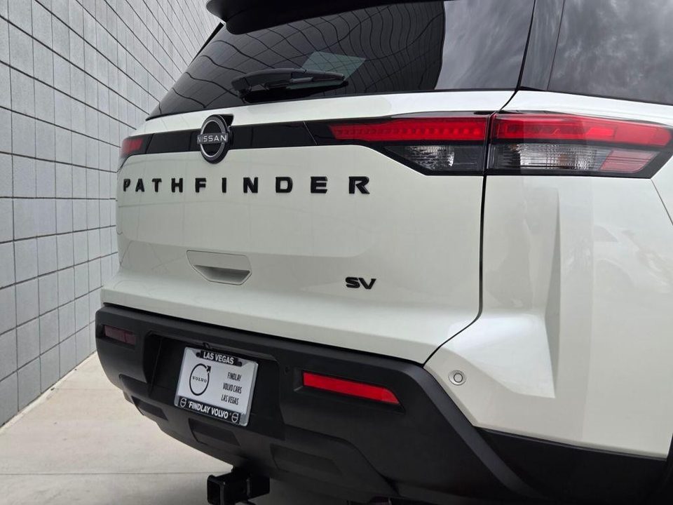 2023 Nissan Pathfinder SV FWD