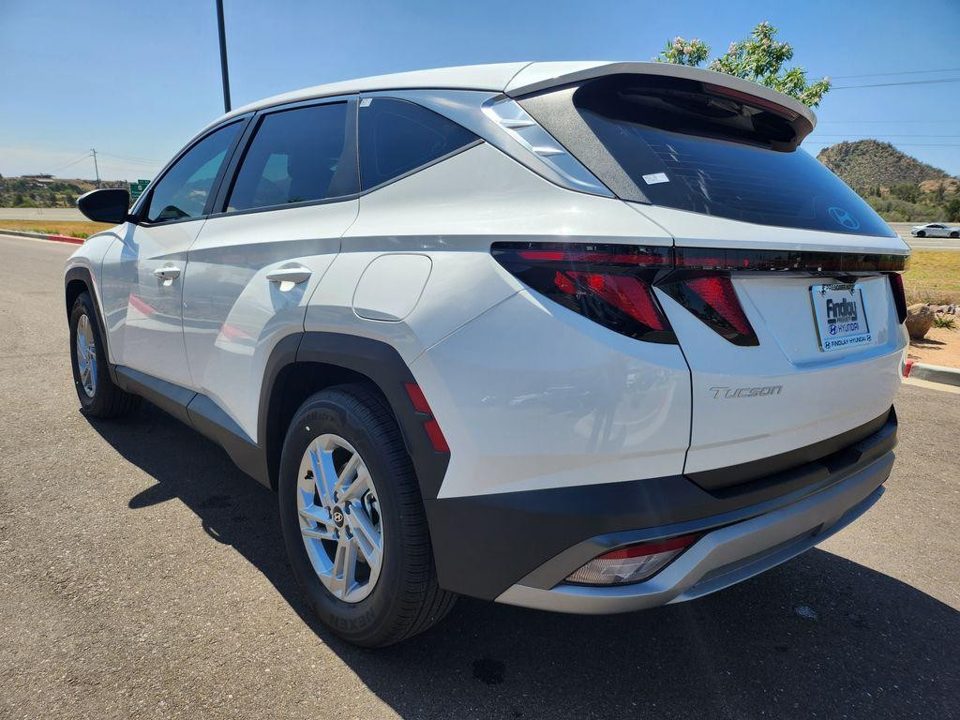2026 Hyundai Tucson SE